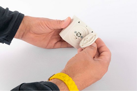 Schellenberg Rollladenschalter, Aufputz - Schritt 1