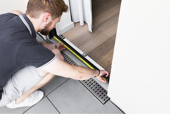 Einbau Insektenschutz-Tür PREMIUM - Schritt 1