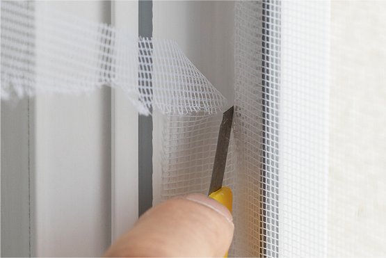 Überschüssiges Gewebe abschneiden