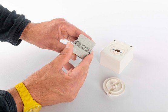 Schellenberg Rollladenschalter, Aufputz - Schritt 3